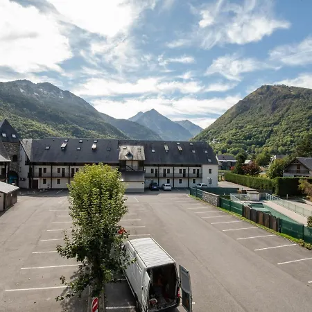 Pour 6 Pers. Avec Balcon Pres De Saint-lary, Wi-fi Et Parking Gratuits - Fr-1-296-215