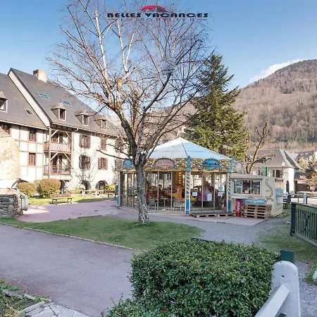 Apartment Pour 6 Pers. Avec Balcon Pres De Saint-lary, Wi-fi Et Parking Gratuits